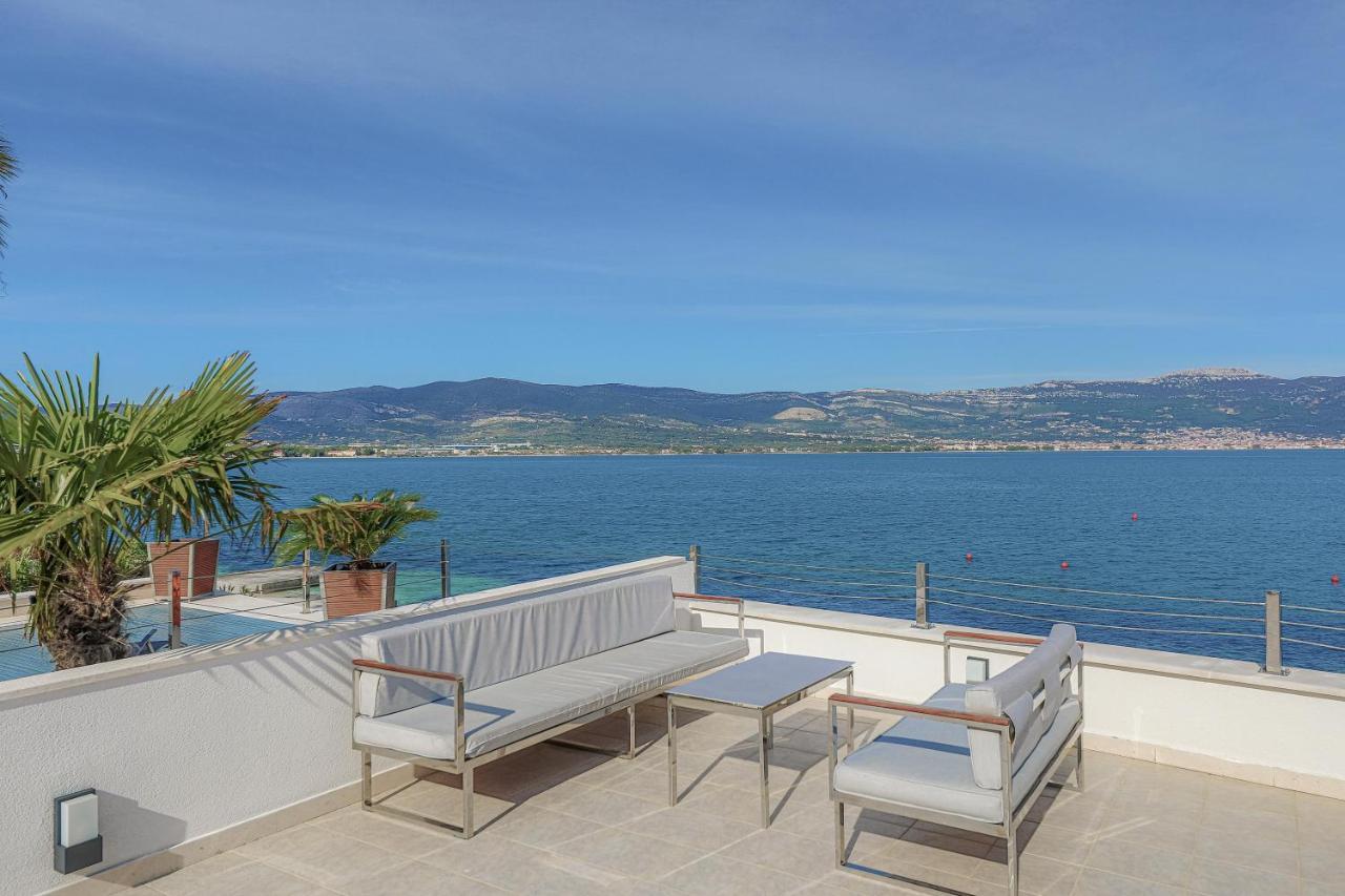 Villa Sun And Sea Trogir Exterior foto